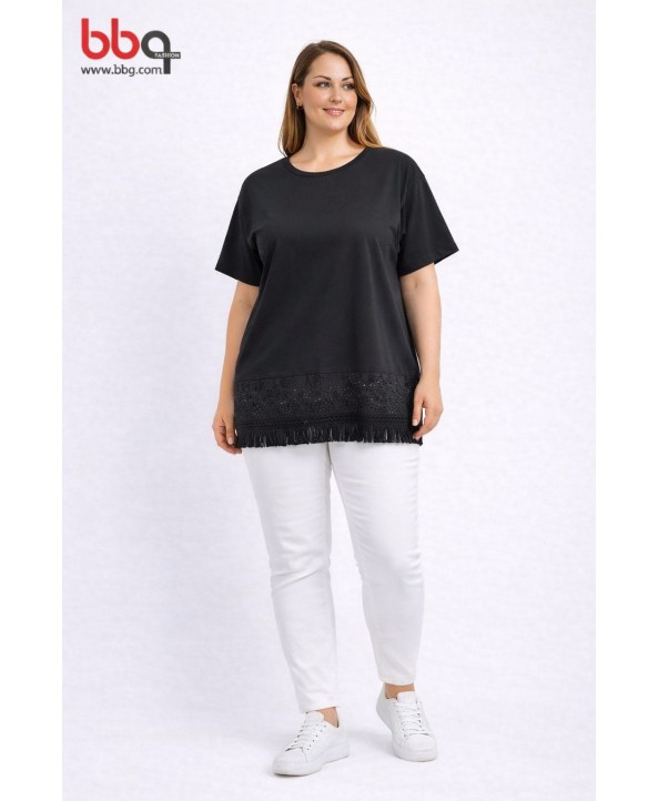 BAYAN BÜYÜK BEDEN GENİŞ KALIP ETEK UCU DANTEL DETAYLI T-SHIRT