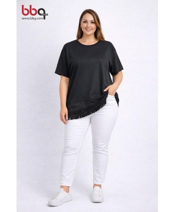 BAYAN BÜYÜK BEDEN GENİŞ KALIP ETEK UCU DANTEL DETAYLI T-SHIRT