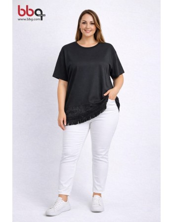 BAYAN BÜYÜK BEDEN GENİŞ KALIP ETEK UCU DANTEL DETAYLI T-SHIRT