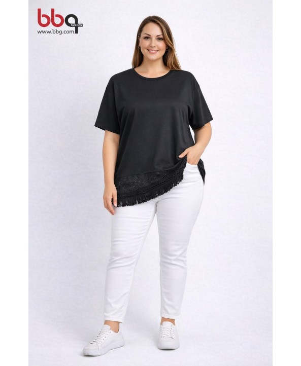 BAYAN BÜYÜK BEDEN GENİŞ KALIP ETEK UCU DANTEL DETAYLI T-SHIRT